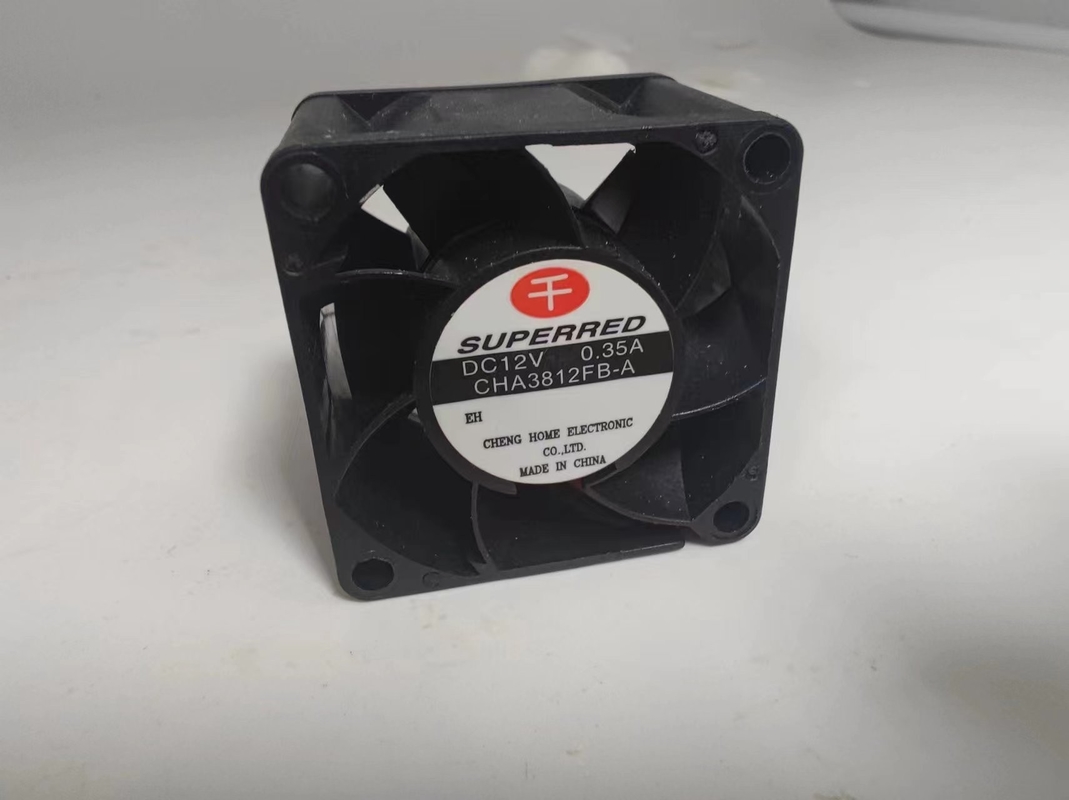 Tốc độ 2700 - 5300 RPM 12 Volt DC Computer Fan Dimensions Customized DC CPU Fan